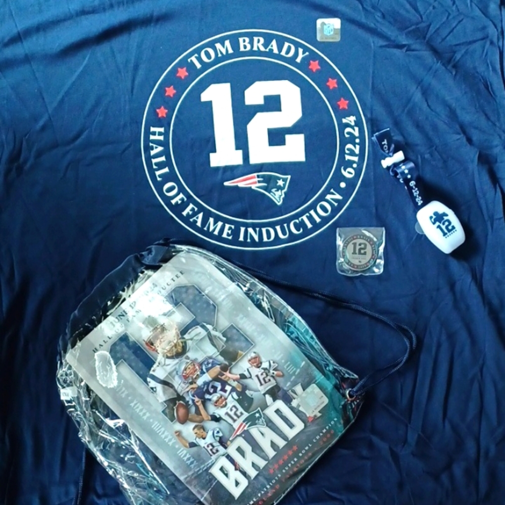 Tom Brady Hall of Fame Induction T-Shirt and Accessories